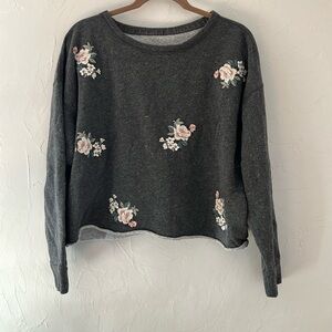 Abercrombie & Fitch cropped sweater